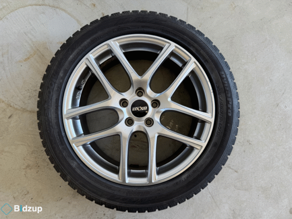 Mercedes-Benz GLA 2016 18" Odubbade Vinterhjul