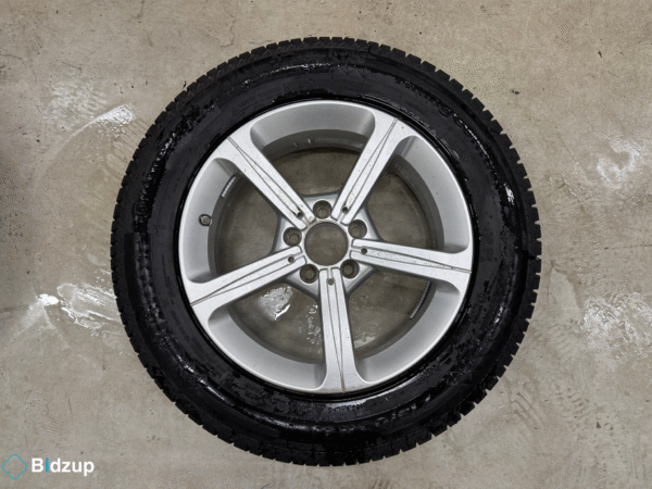 Mercedes-Benz GLB 17" Odubbade hjul