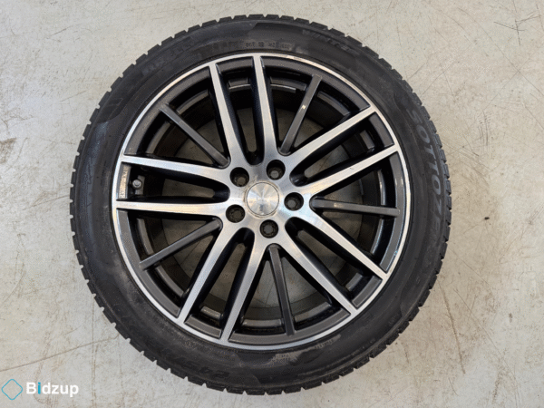 Maserati 19" Odubbade vinterhjul
