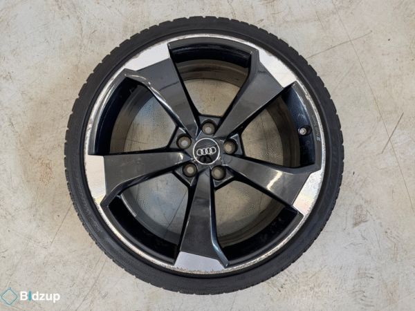 Audi RS3 19" Odubbade Vinterhjul