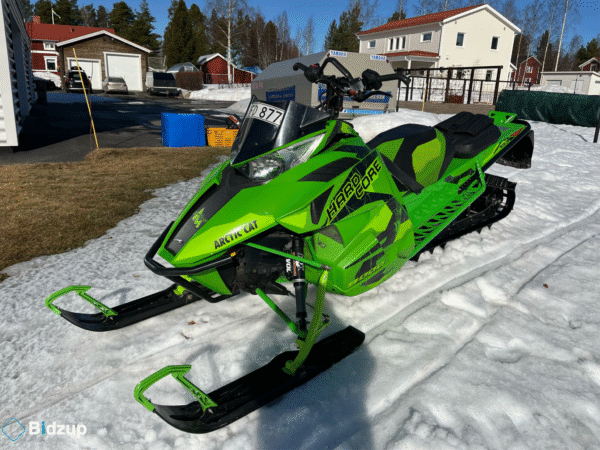 Arctic Cat M8000 Hardcore 2017